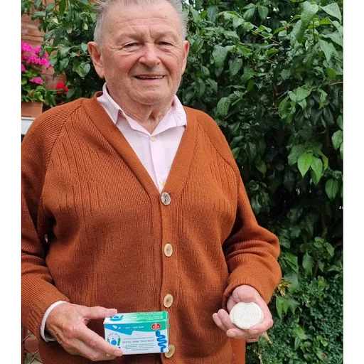 Michael holding Septifix